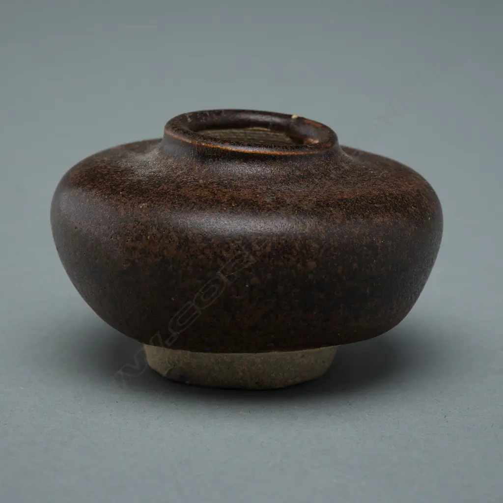 Stoneware jarlet – Sawankhalok - c.15thC, Image 1++